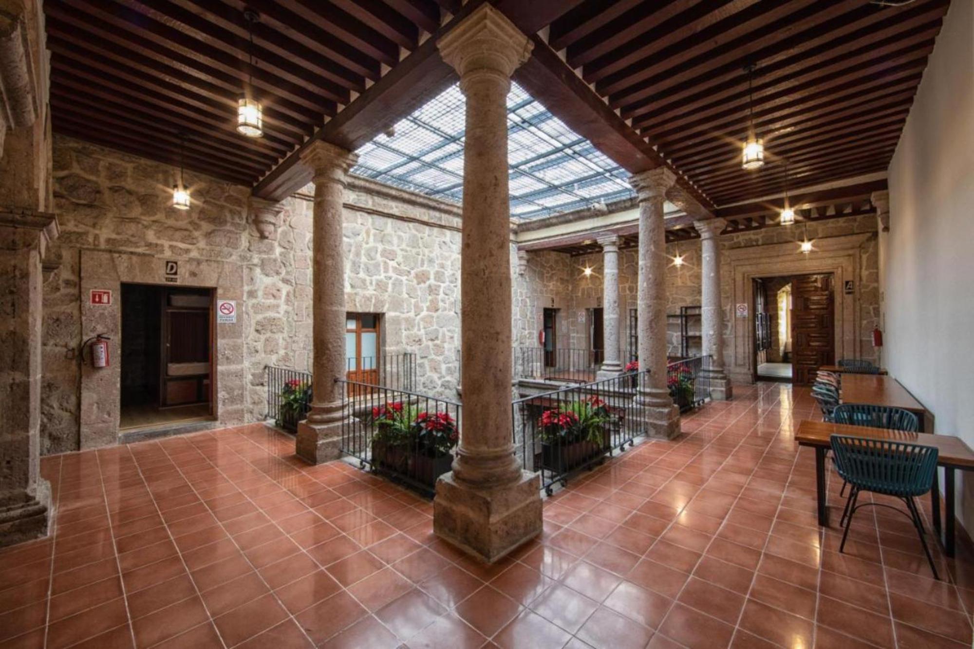Oyo Hostal Mich Morelia Exteriér fotografie